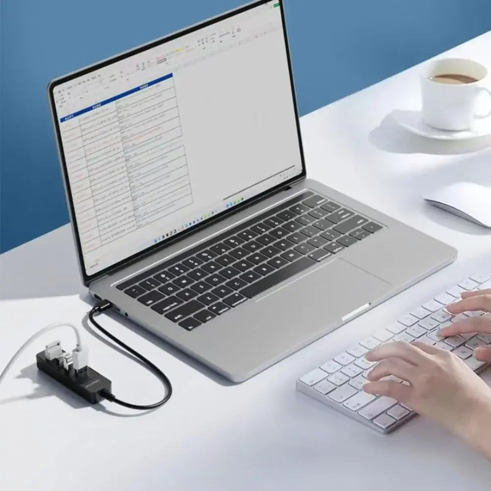 USB 3.0 Type-C 4-Port Hub with 20W Power Adapter
